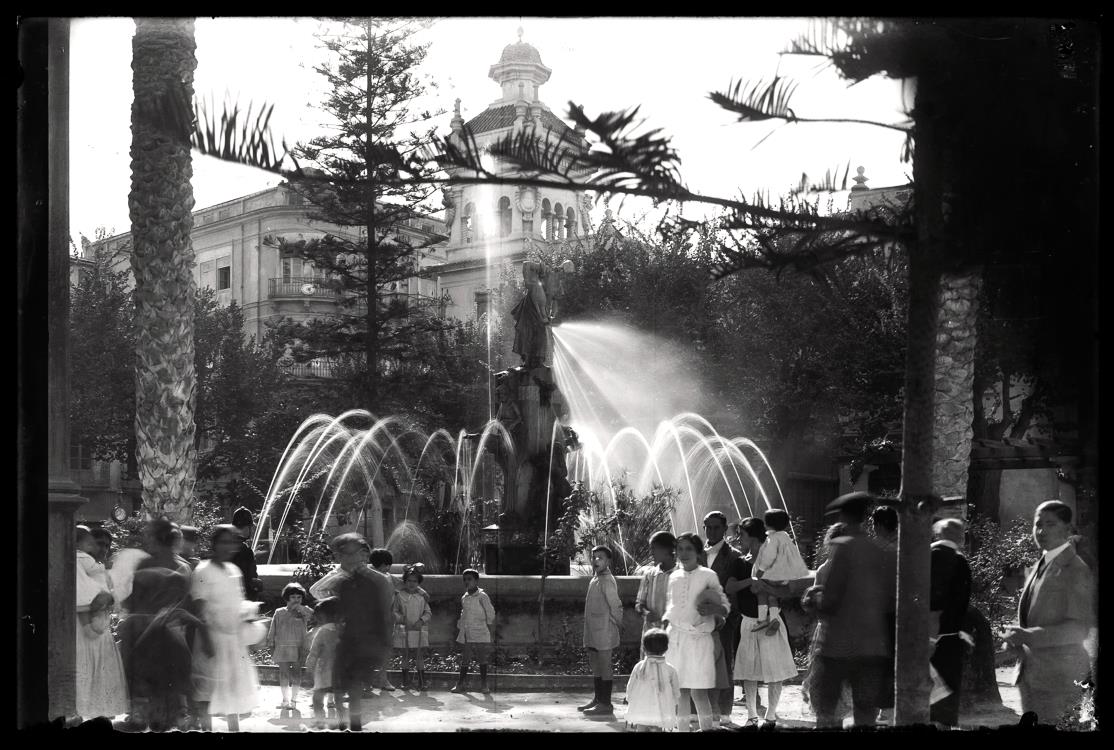 El aprovisionamiento de agua dulce en la Madina Laqant - MUCOIN